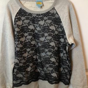 Black and gray sweatshirt